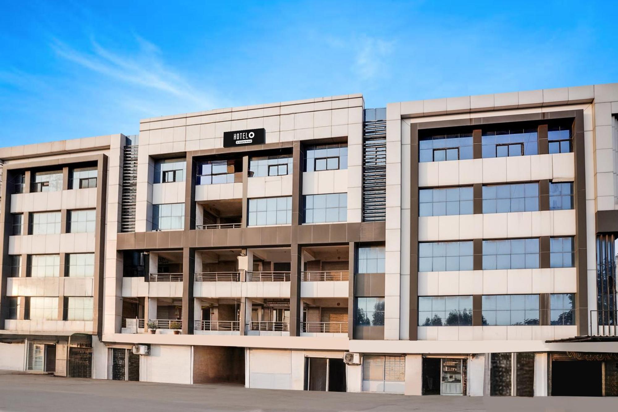 Hotel O Vanya Palace Ahmedabad Luaran gambar