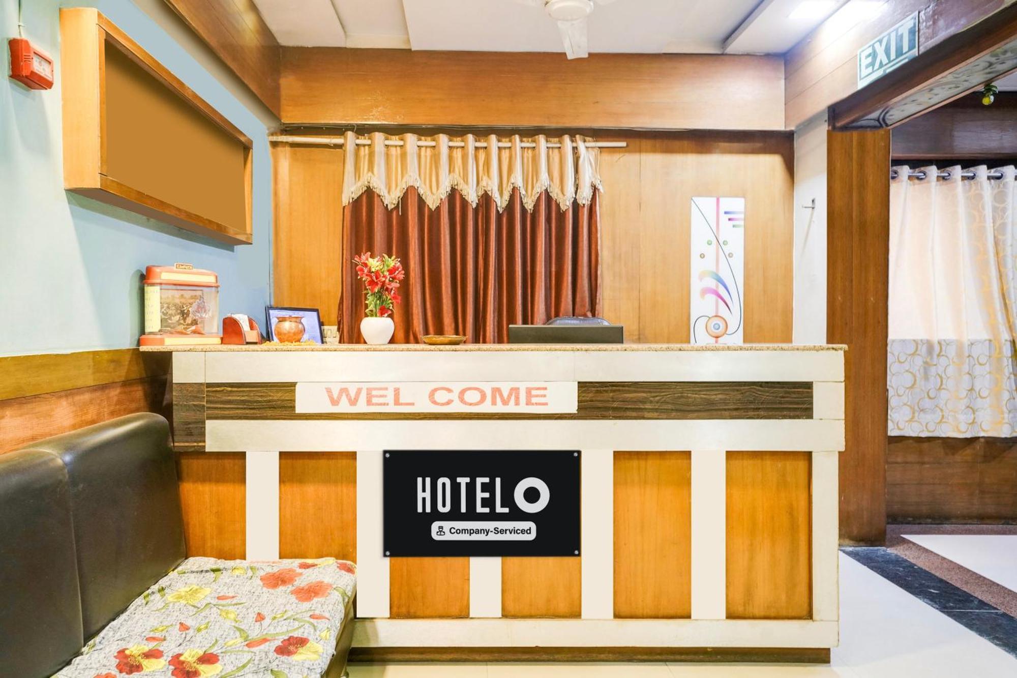 Hotel O Vanya Palace Ahmedabad Luaran gambar