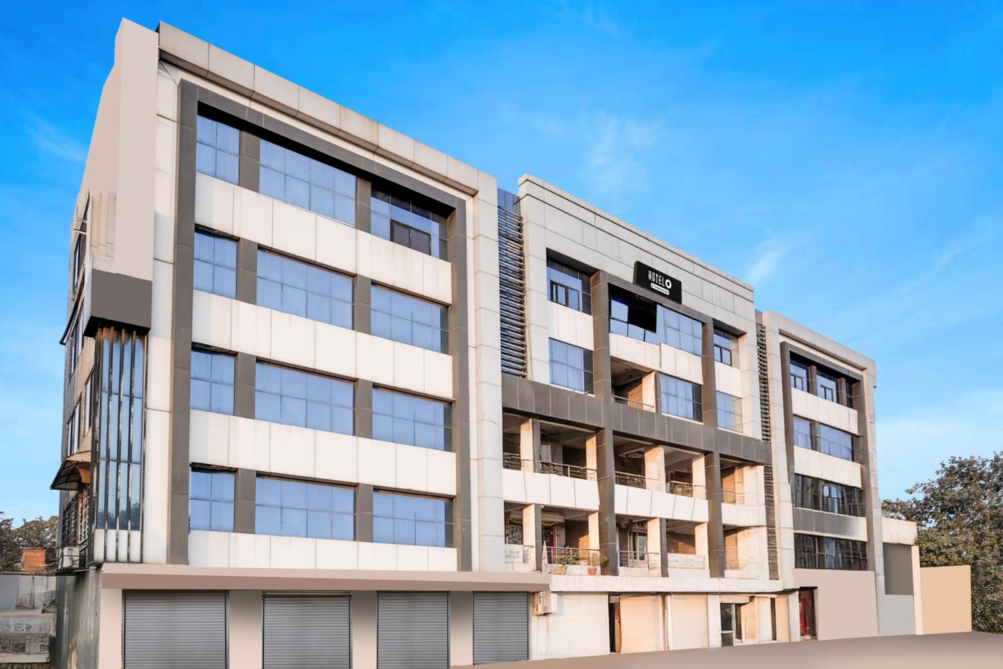 Hotel O Vanya Palace Ahmedabad Luaran gambar